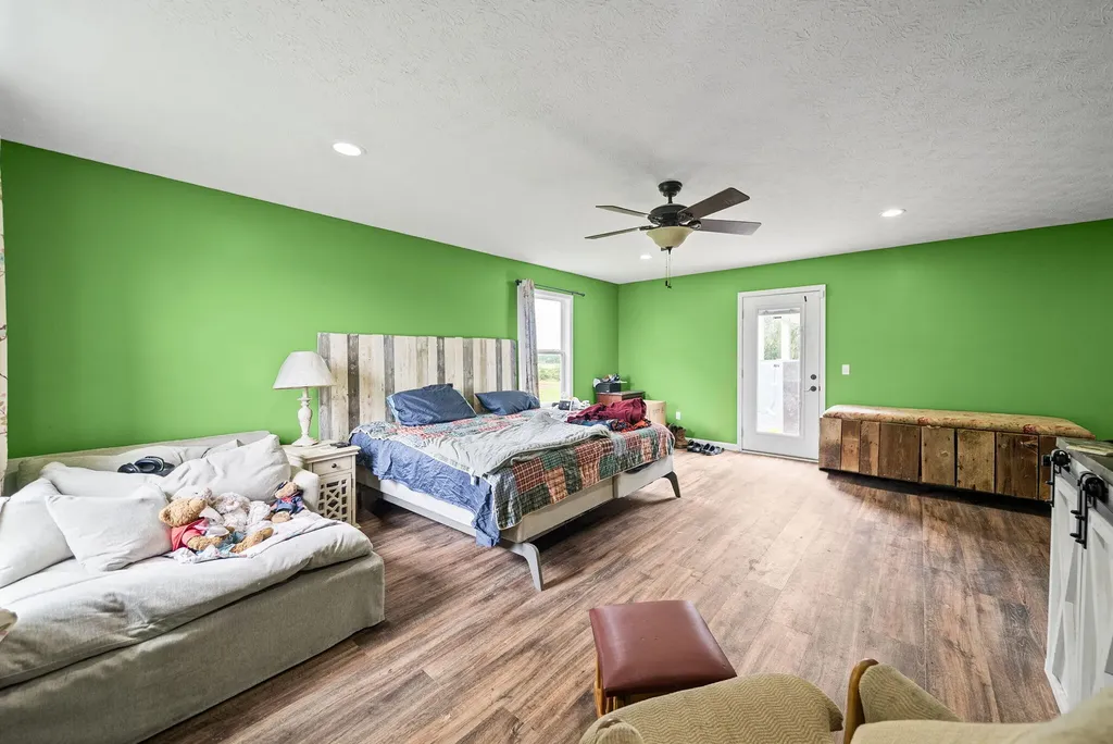 2679 Loop Lane Gracey KY 42232