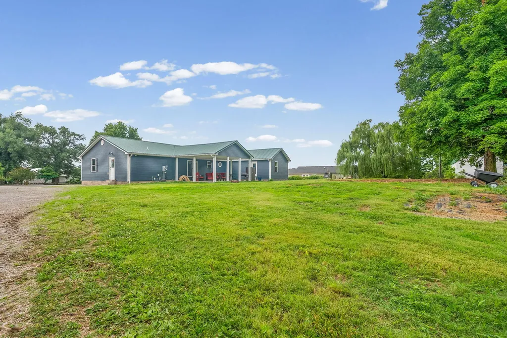 2679 Loop Lane Gracey KY 42232