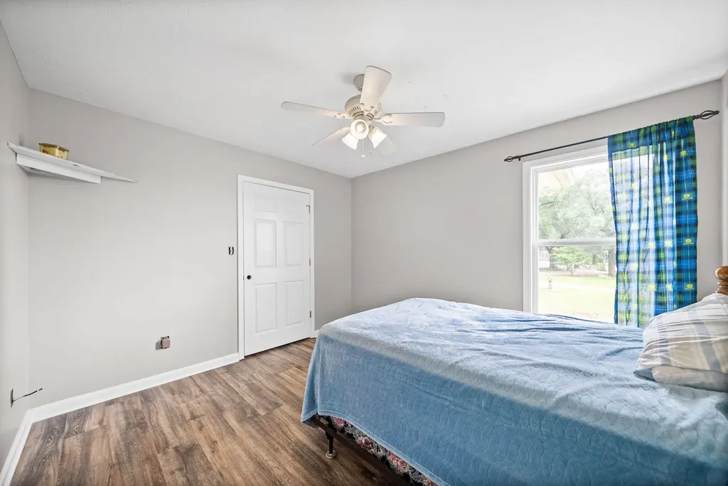 2679 Loop Lane Gracey KY 42232