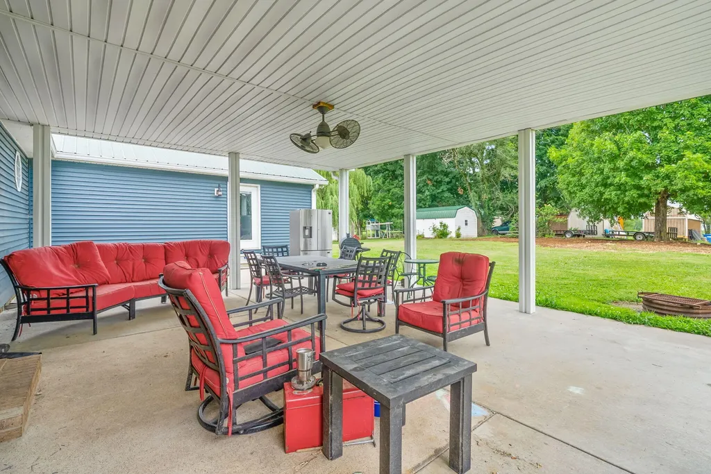 2679 Loop Lane Gracey KY 42232