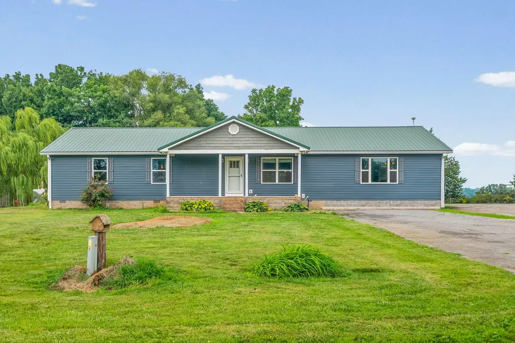 2679 Loop Lane Gracey KY 42232