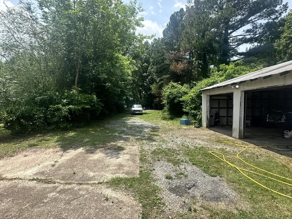 2145 Dixie Avenue Paducah KY 42003