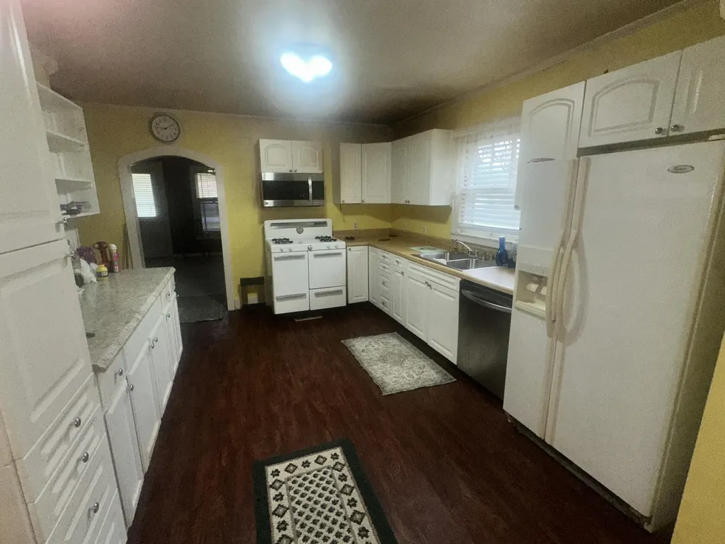 2145 Dixie Avenue Paducah KY 42003