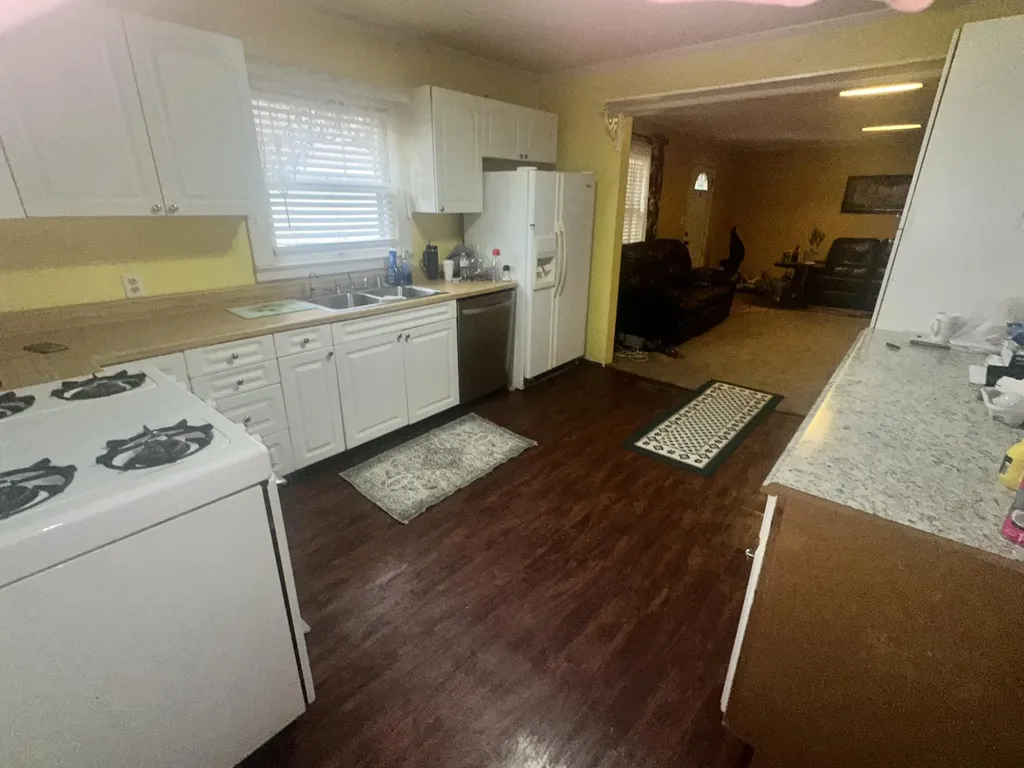 2145 Dixie Avenue Paducah KY 42003