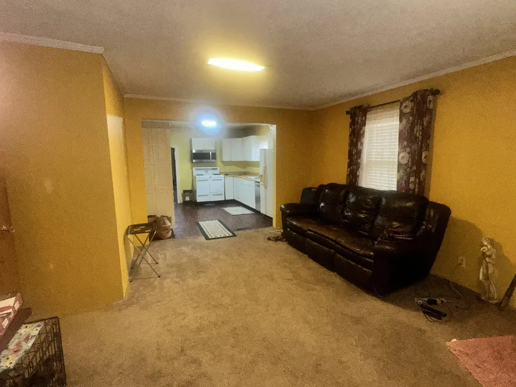 2145 Dixie Avenue Paducah KY 42003