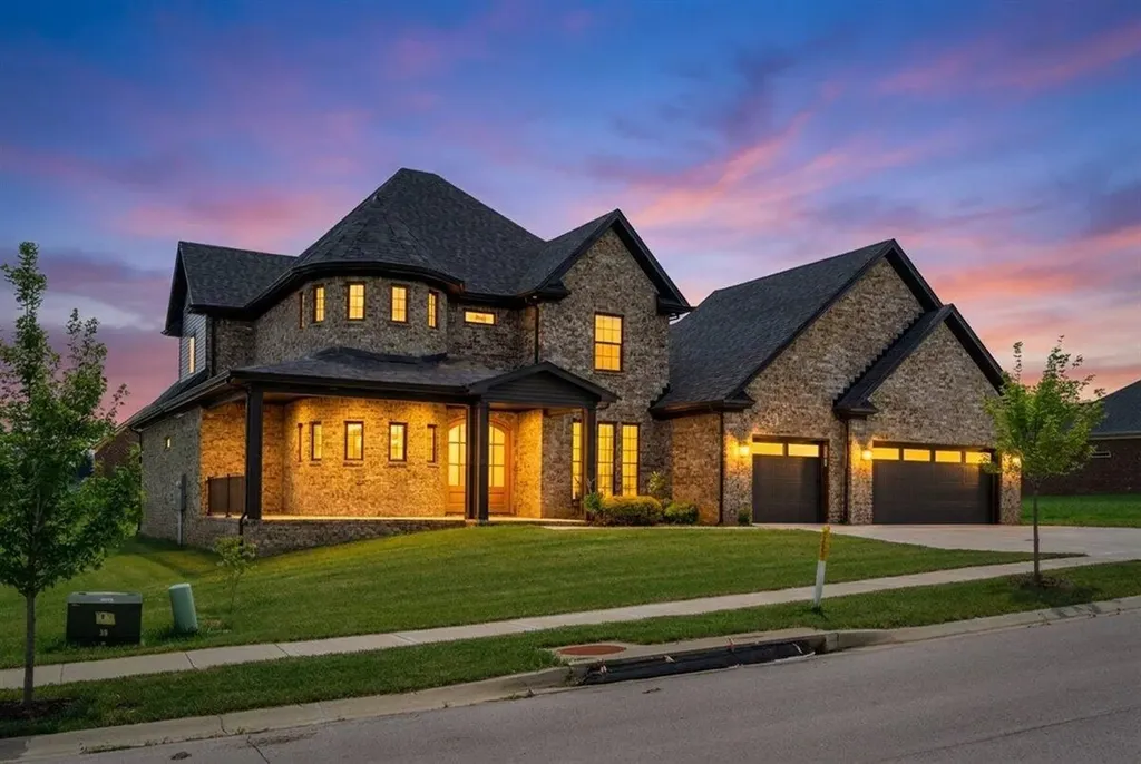 413 Weston Park Lexington KY 40515