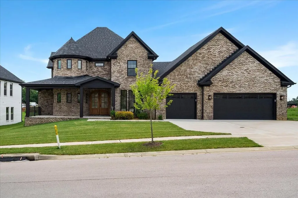 413 Weston Park Lexington KY 40515