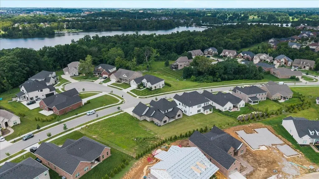 413 Weston Park Lexington KY 40515