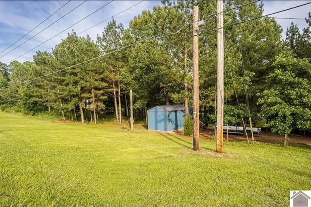 6974 Aurora Highway Benton KY 42025