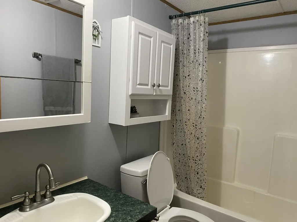 75 Walnut Road Lily KY 40740