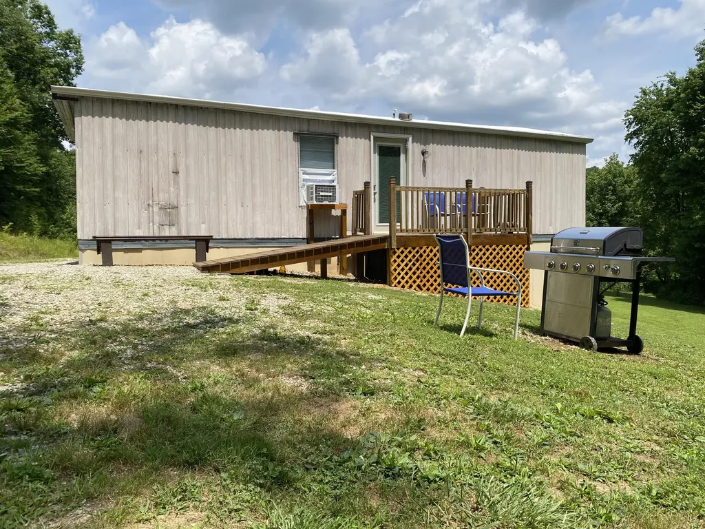 75 Walnut Road Lily KY 40740