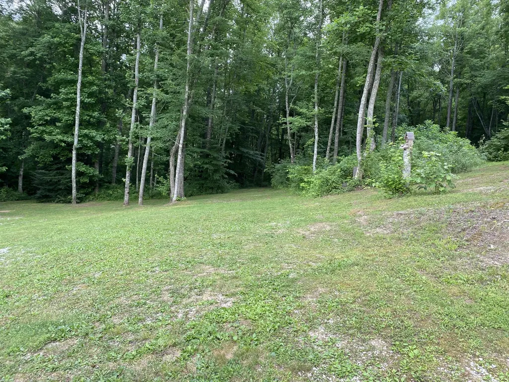 75 Walnut Road Lily KY 40740