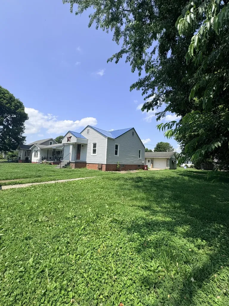 89 Morton Street South Shore KY 41175