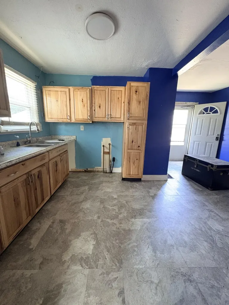 89 Morton Street South Shore KY 41175