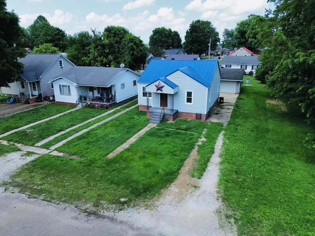89 Morton Street South Shore KY 41175