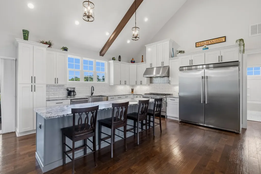76 Woodspoint Drive Lancaster KY 40444