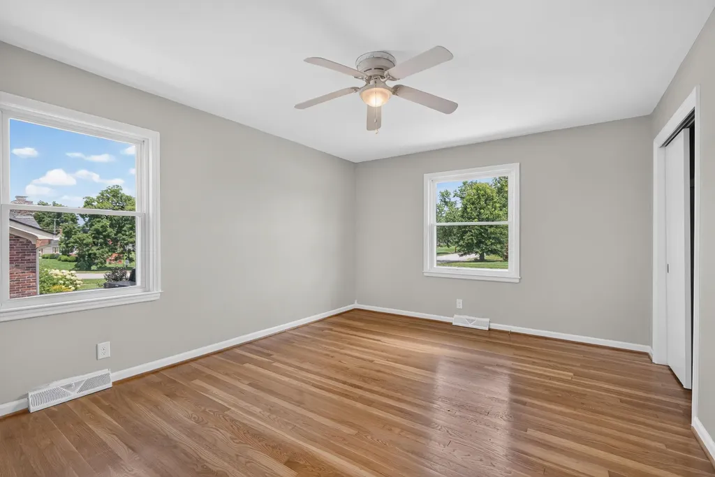 100 Natchez Trace Nicholasville KY 40356