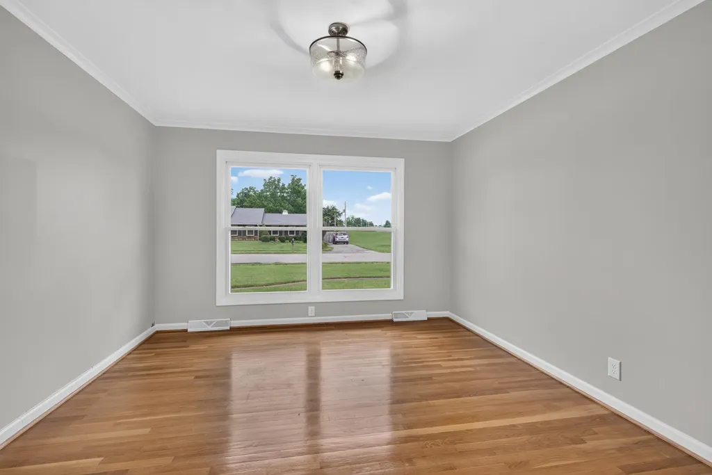 100 Natchez Trace Nicholasville KY 40356