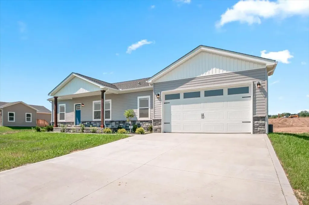 785 Sam Black Road London KY 40741