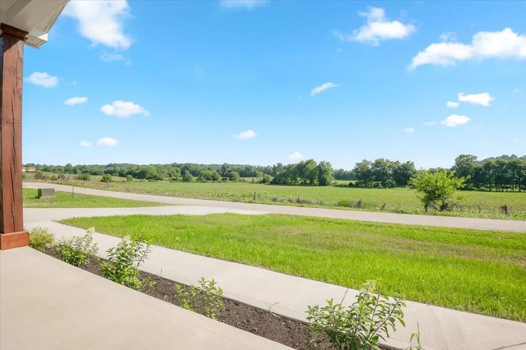 785 Sam Black Road London KY 40741