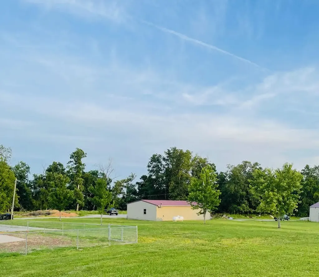 9860 Cerulean-sinking Fork Road Cerulean KY 42215