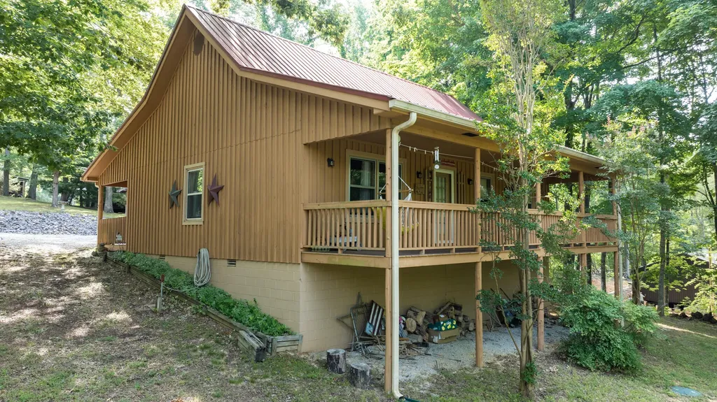 189 Ronnie Sexton Road Monticello KY 42633