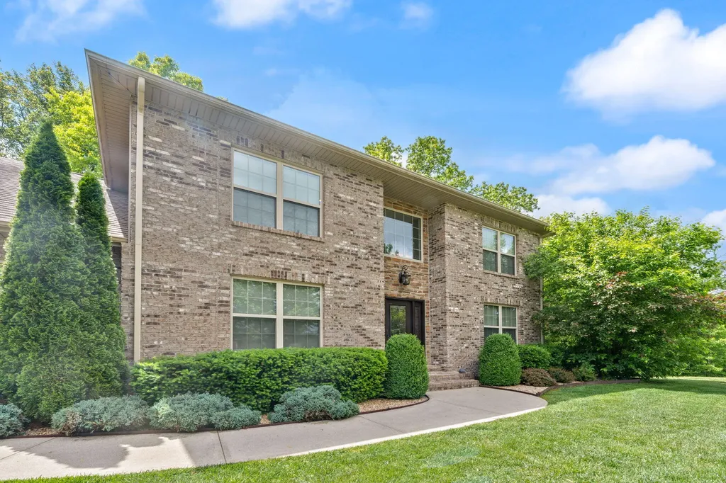 397 Arden Drive London KY 40741