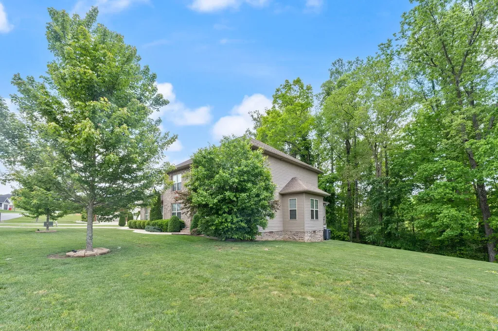 397 Arden Drive London KY 40741
