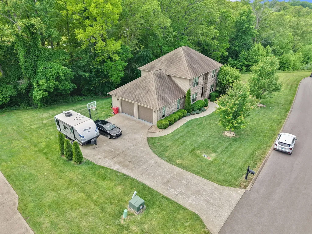 397 Arden Drive London KY 40741