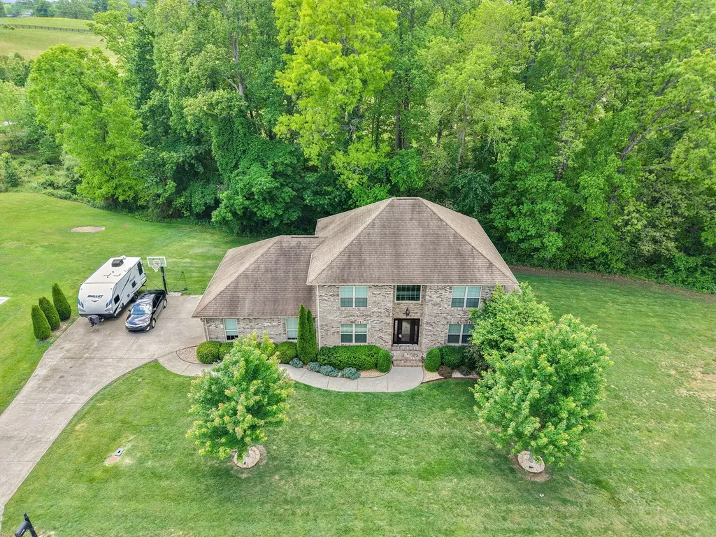 397 Arden Drive London KY 40741