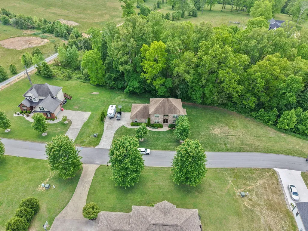 397 Arden Drive London KY 40741