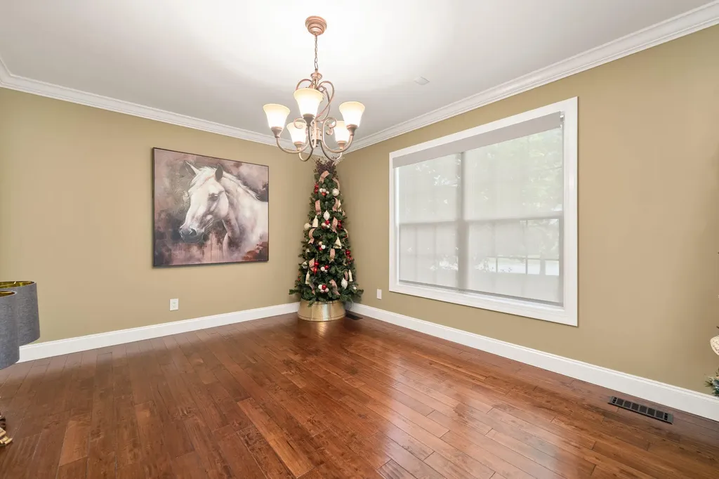 397 Arden Drive London KY 40741