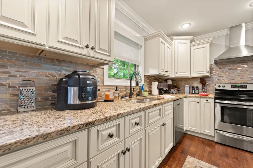 397 Arden Drive London KY 40741