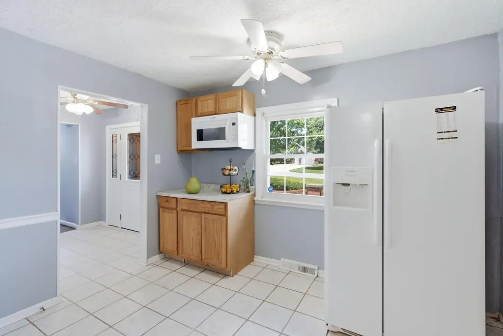 206 Hiawatha Trail Georgetown KY 40324