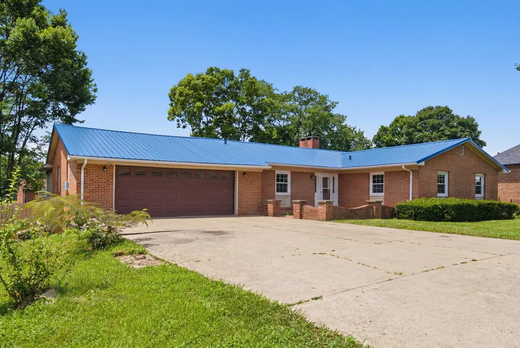 206 Hiawatha Trail Georgetown KY 40324