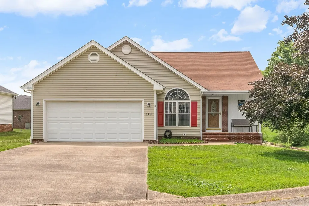 119 Carriage Way Hopkinsville KY 42240