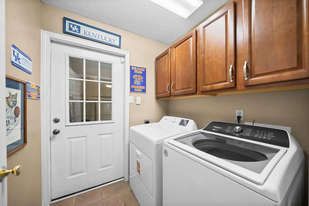 119 Carriage Way Hopkinsville KY 42240