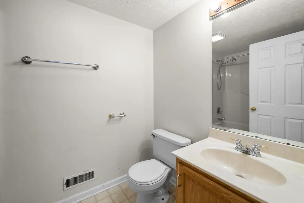 119 Carriage Way Hopkinsville KY 42240