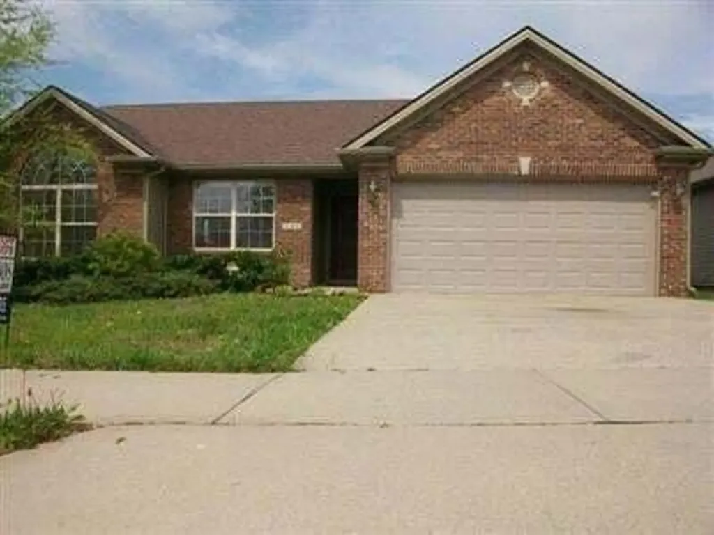 141 Mcconnells Trace Lexington KY 40511