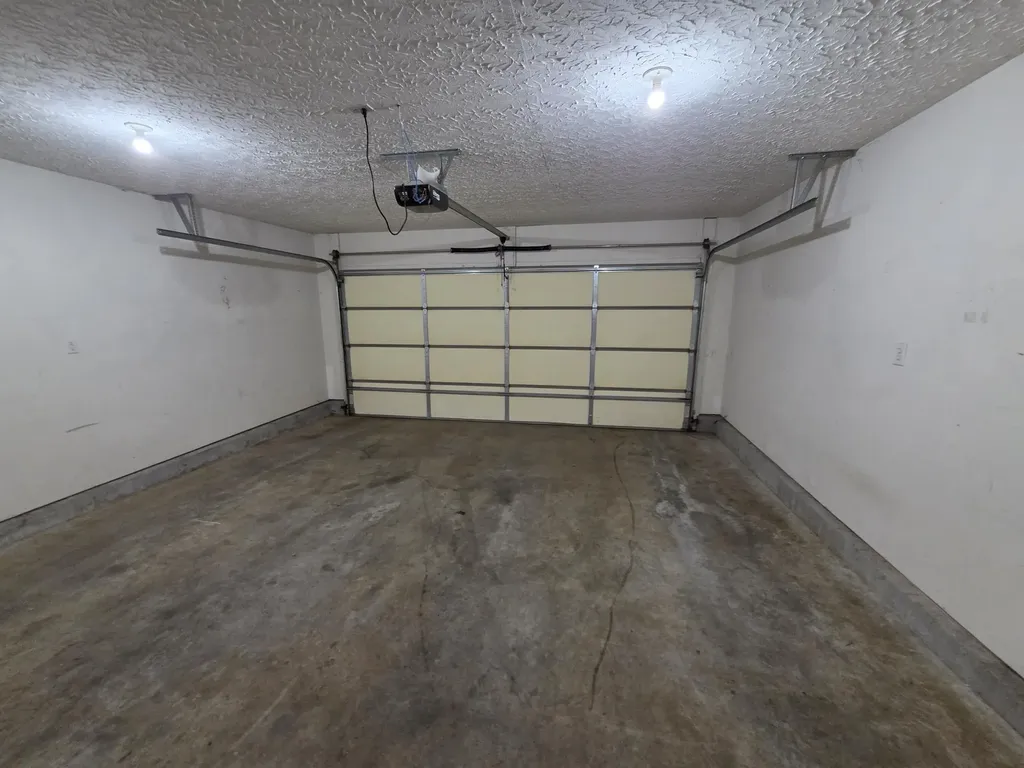 141 Mcconnells Trace Lexington KY 40511