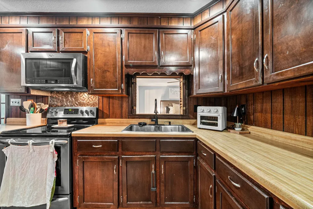 112 Pardue Lane Hopkinsville KY 42240
