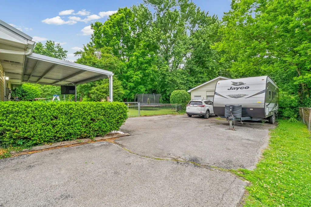 112 Pardue Lane Hopkinsville KY 42240