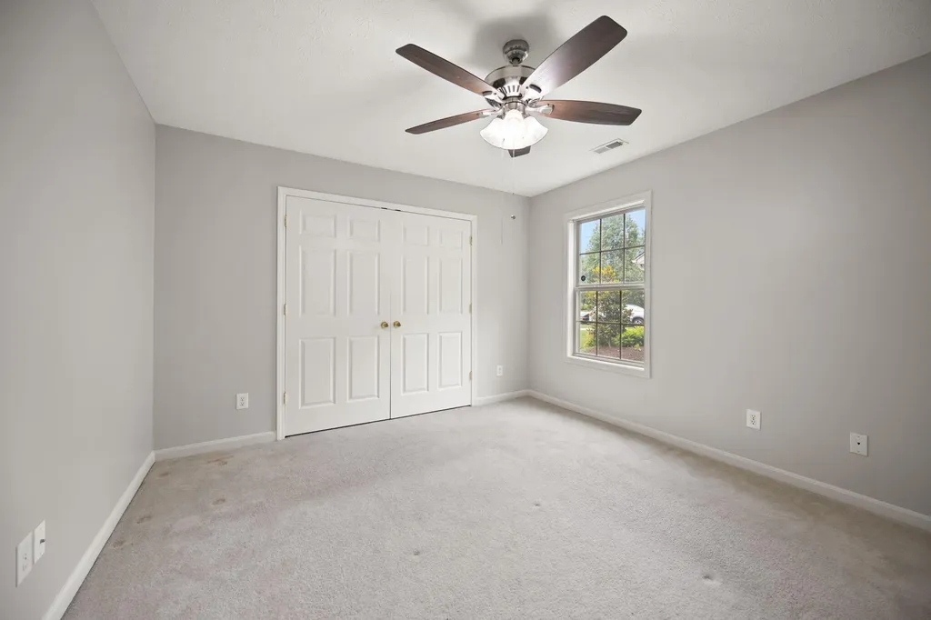 9017 Black Powder Lane Louisville KY 40228