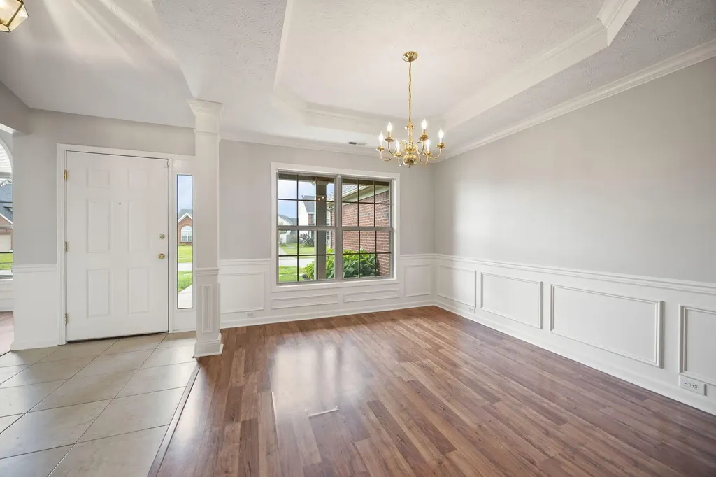 9017 Black Powder Lane Louisville KY 40228