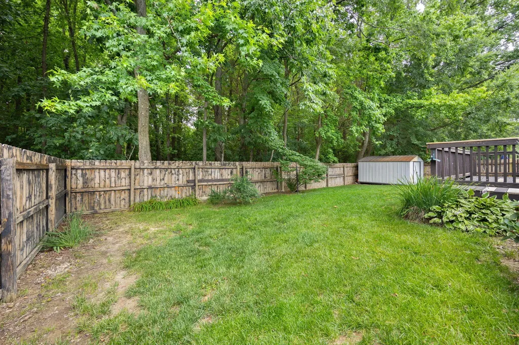 9017 Black Powder Lane Louisville KY 40228
