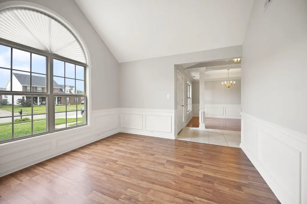 9017 Black Powder Lane Louisville KY 40228