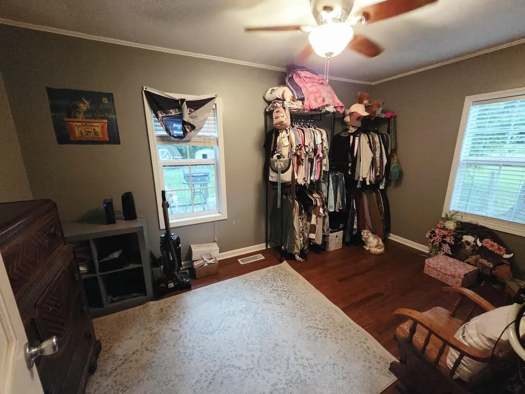 305 W 6th Street Benton KY 42025