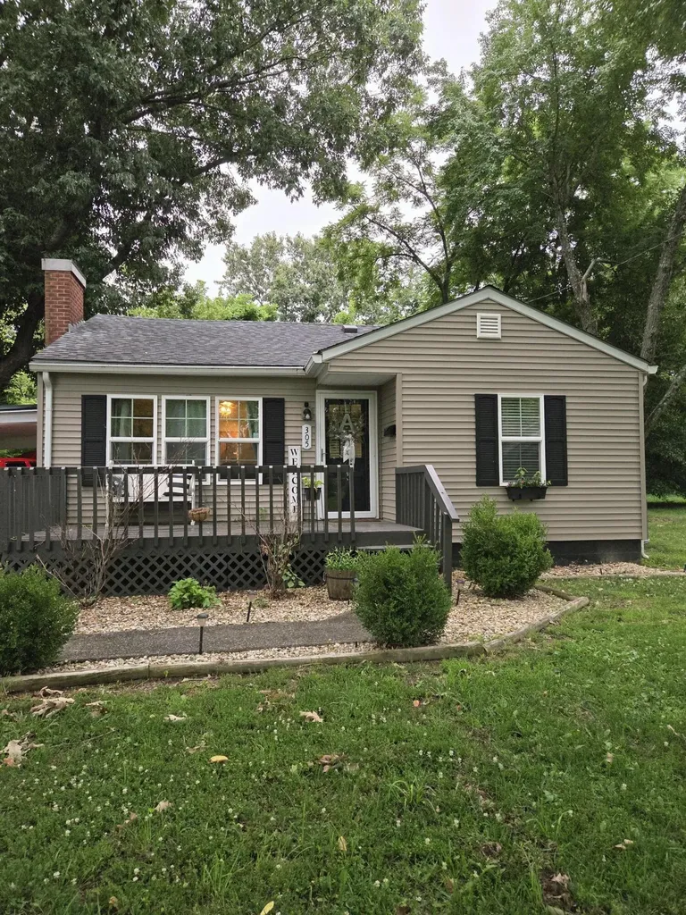 305 W 6th Street Benton KY 42025