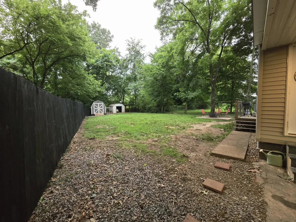 305 W 6th Street Benton KY 42025
