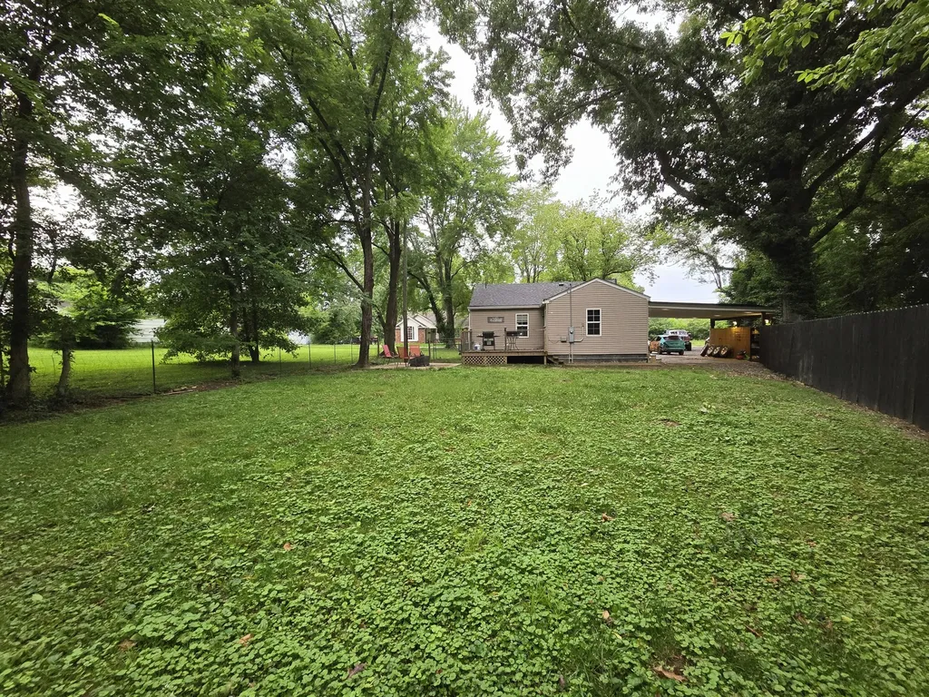 305 W 6th Street Benton KY 42025